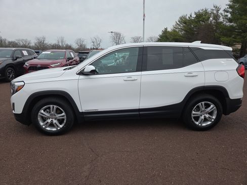 Used 2020 GMC Terrain SLE image 6