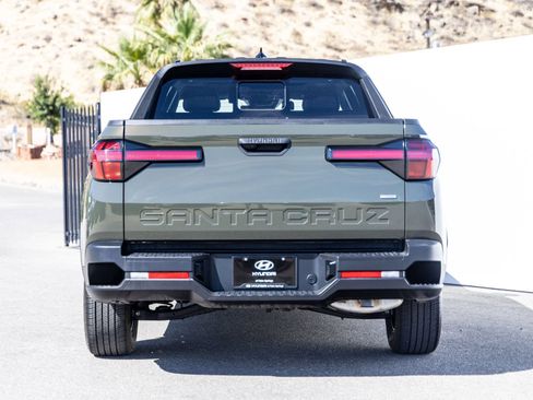 Used 2025 Hyundai Santa Cruz SEL AWD/4WD image 10