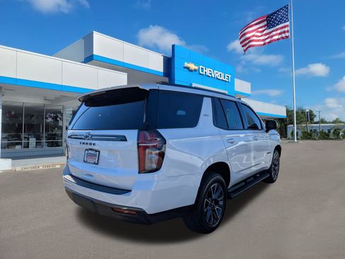Used 2021 Chevrolet Tahoe Z71 w/ Z71 Signature Package image 4