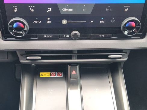 New 2026 Toyota C-HR image 17