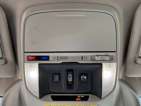 Used 2021 Subaru Forester Premium AWD/4WD image 18
