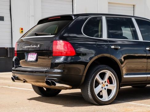 Used 2006 Porsche Cayenne Turbo S AWD/4WD image 39