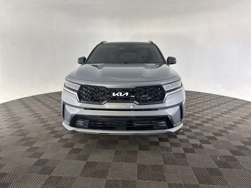 Used 2022 Kia Sorento SX image 3