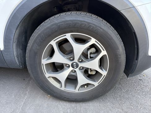 Used 2020 Kia Telluride EX w/ Towing Package image 11