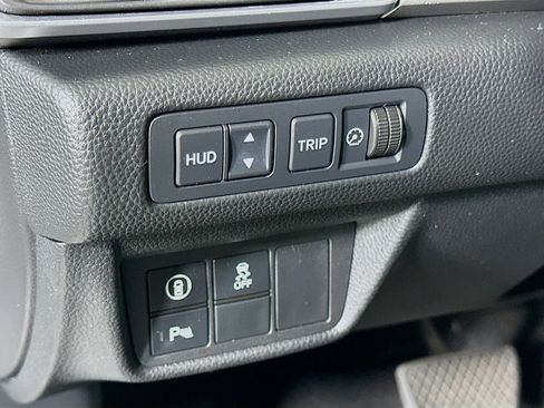 Used 2019 Honda Accord Touring image 17