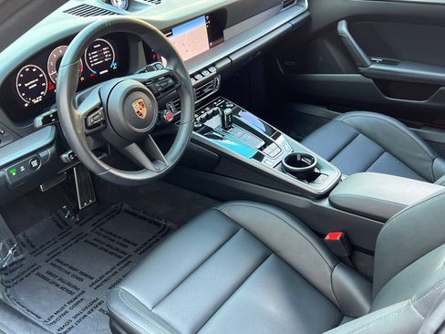 Used 2025 Porsche 911 Carrera RWD image 2