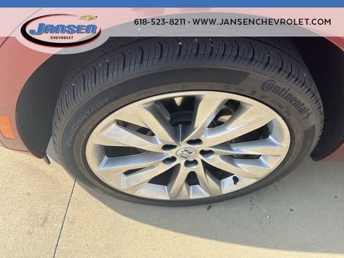 Used 2023 Buick Envision Avenir AWD/4WD image 33