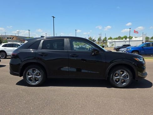 New 2026 Honda HR-V LX image 2