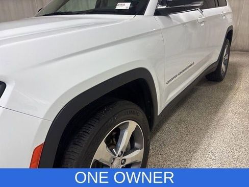 Used 2022 Jeep Grand Cherokee L Limited image 10