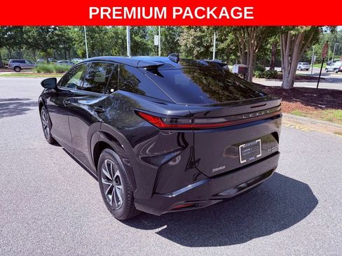 Certified 2023 Lexus RZ 450e Premium w/ Accessory Package (Z1) AWD/4WD image 6