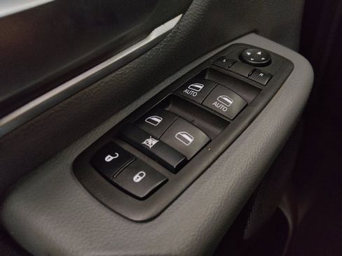 Used 2022 RAM 1500 Big Horn RWD image 27