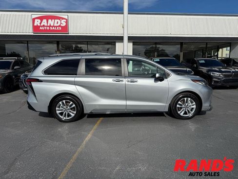 Used 2024 Toyota Sienna Limited AWD/4WD image 1