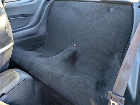 Used 2021 Ford Mustang Shelby GT500 w/ Carbon Fiber Track Pack image 18