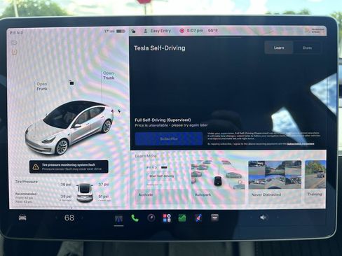 Used 2022 Tesla Model 3 Long Range AWD/4WD image 23