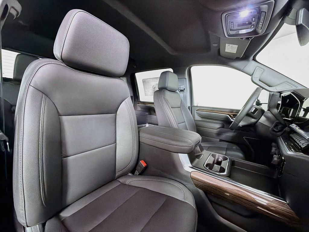 New 2026 Chevrolet Silverado 3500 LT AWD/4WD image 23