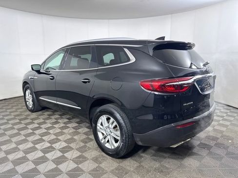 Used 2018 Buick Enclave Essence image 5