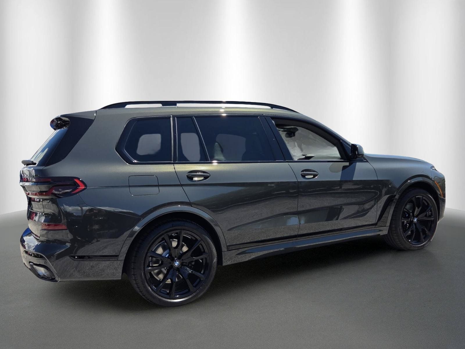 New 2027 BMW X7 xDrive40i w/ Executive Package AWD/4WD image 7