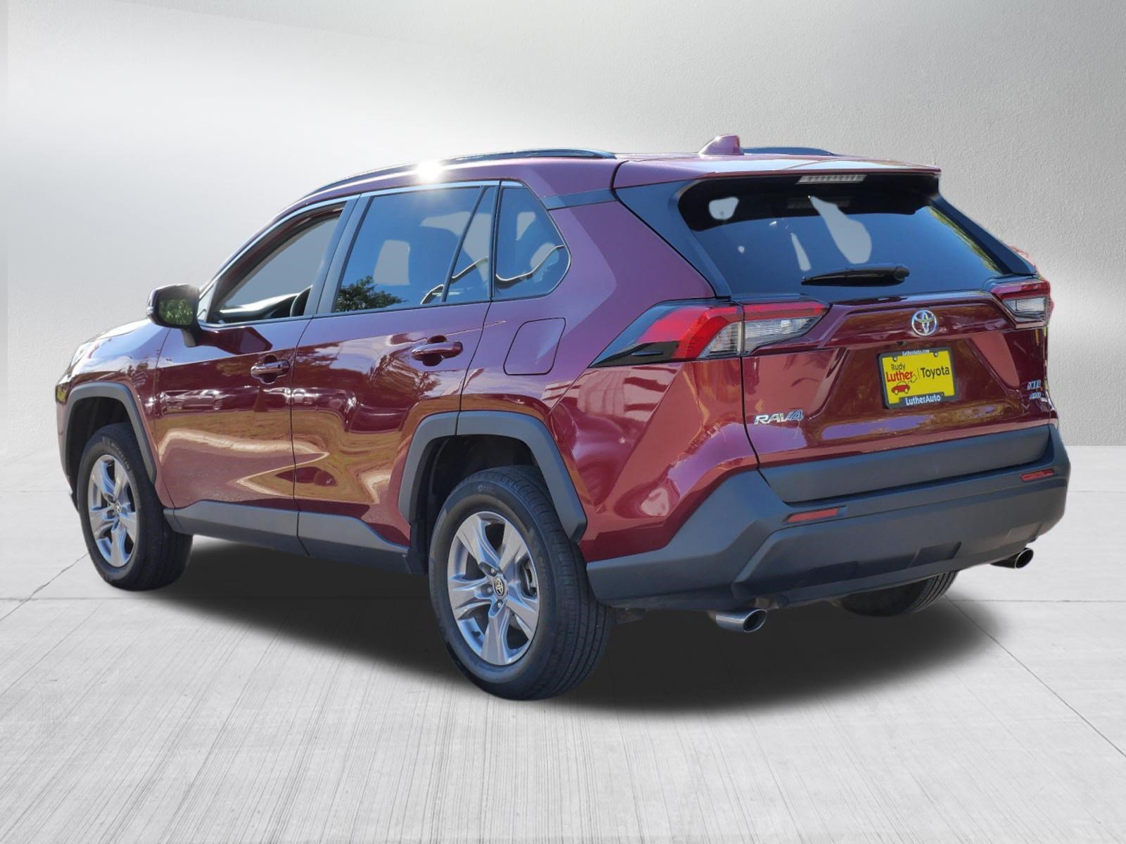 Certified 2025 Toyota RAV4 XLE AWD/4WD image 6