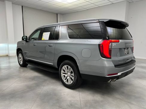 Used 2025 GMC Yukon XL Denali RWD image 6