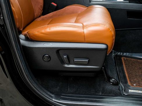 Used 2019 Toyota Tundra 1794 Edition AWD/4WD image 40