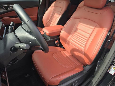 Used 2023 Kia Sportage SX image 23