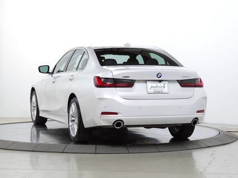 Used 2024 BMW 330i xDrive Sedan w/ Convenience Package AWD/4WD image 7