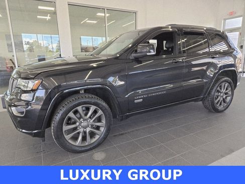 Used 2016 Jeep Grand Cherokee Limited 75th Anniversary image 3