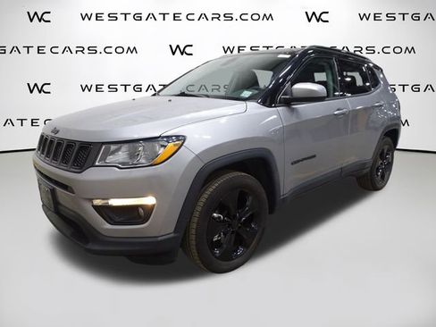 Used 2019 Jeep Compass Altitude image 1
