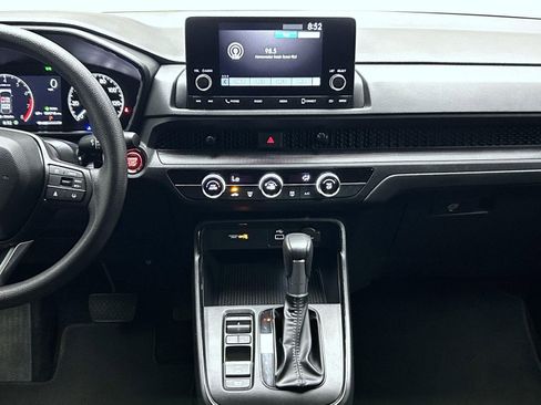 Used 2025 Honda CR-V LX image 13