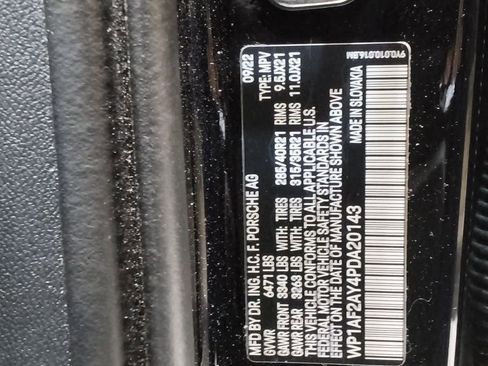 Used 2023 Porsche Cayenne Turbo image 10