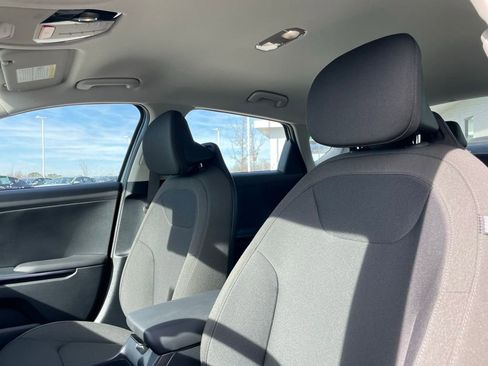 New 2026 Kia K4 LXS image 20