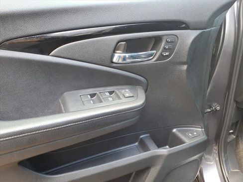 Used 2021 Honda Passport Elite image 5