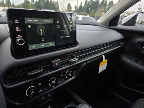 New 2026 Honda HR-V LX image 26