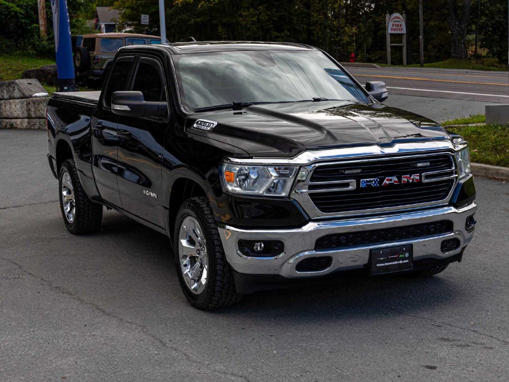 Used 2021 RAM 1500 Big Horn AWD/4WD image 3