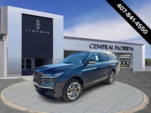 New 2026 Lincoln Navigator Reserve AWD/4WD image 5