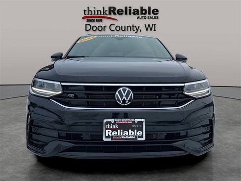 Used 2024 Volkswagen Tiguan SE R-Line image 9