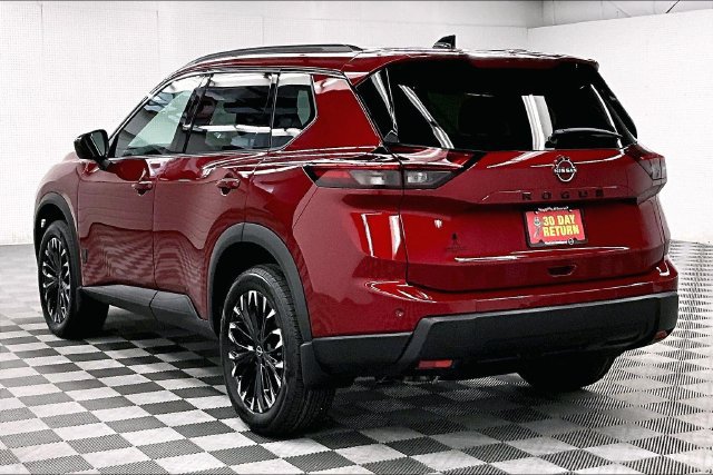 New 2026 Nissan Rogue Dark Armor FWD image 4