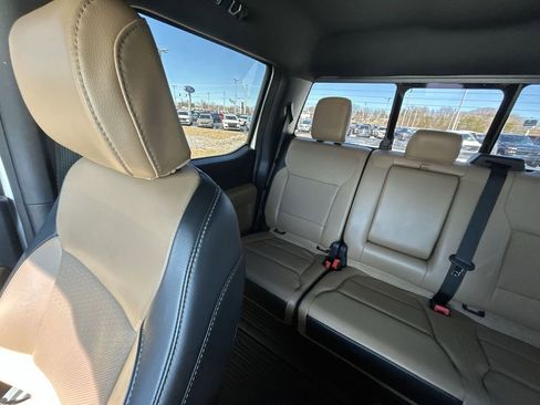 Used 2024 Ford F350 Lariat w/ Chrome Package image 14