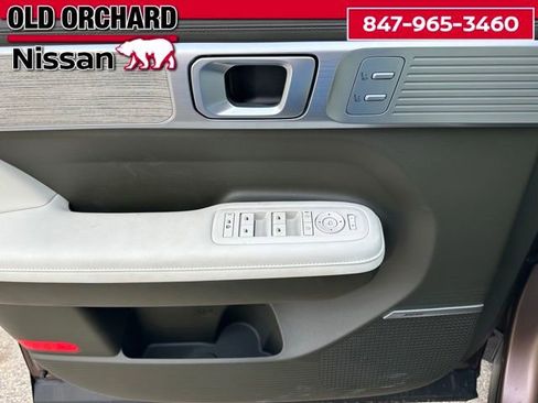 Used 2025 Hyundai Santa Fe Calligraphy AWD/4WD image 8