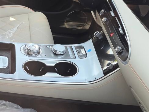 New 2026 Genesis GV70 3.5T Sport Prestige image 6