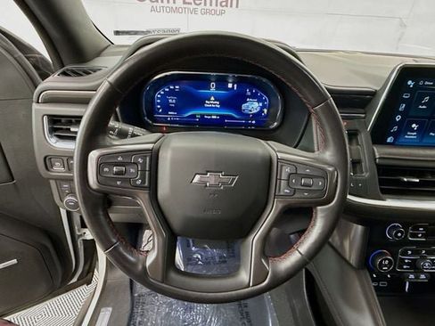 Used 2022 Chevrolet Suburban RST w/ Luxury Package AWD/4WD image 14