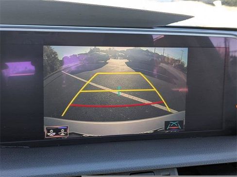 Certified 2021 Lexus ES 300h w/ Premium Package image 21