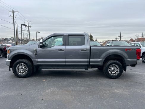 Used 2022 Ford F250 XLT w/ XLT Premium Package image 4