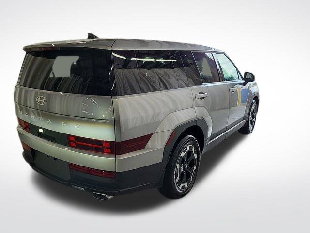 Used 2026 Hyundai Santa Fe SE FWD image 2