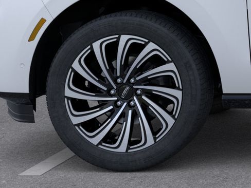 New 2026 Lincoln Navigator Black Label AWD/4WD image 19