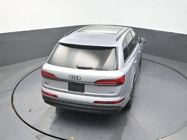Used 2022 Audi Q7 2.0T Premium Plus w/ Premium Plus Package AWD/4WD image 28