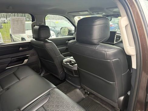 Used 2023 Toyota Tundra Limited AWD/4WD image 44