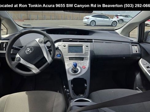 Used 2015 Toyota Prius Prime Plug-In Hybrid FWD image 8