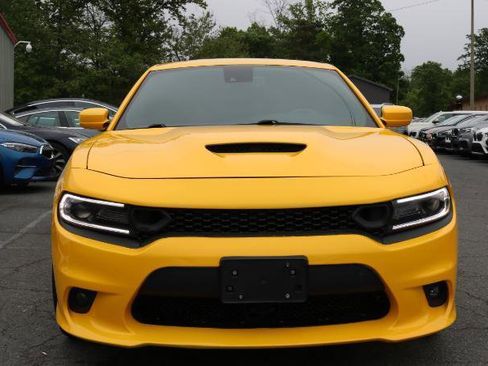 Used 2018 Dodge Charger SXT Plus w/ Quick Order Package 29J RWD image 2