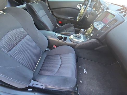 Used 2017 Nissan 370Z Sport Tech image 16
